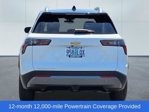 Used 2025 Chevrolet Equinox LT w/ Convenience Package II AWD/4WD image 4