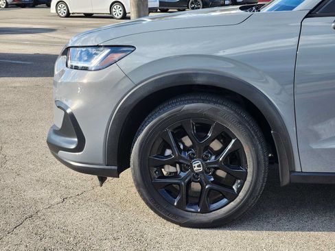 Used 2024 Honda HR-V Sport image 8