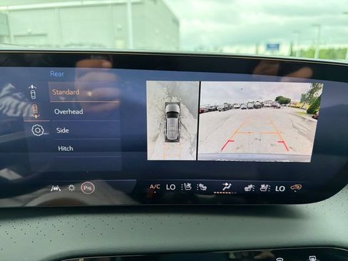 New 2026 Buick Enclave Avenir w/ Super Cruise Package FWD image 13