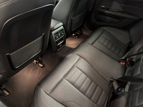 Used 2023 BMW i4 eDrive35 w/ Premium Package image 4