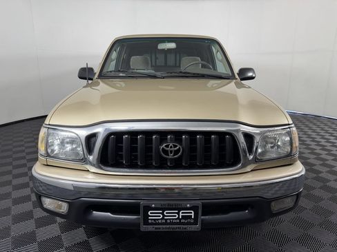 Used 2002 Toyota Tacoma 2WD Xtracab image 2