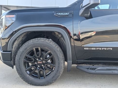 New 2026 GMC Sierra 1500 Pro w/ Graphite Edition image 9