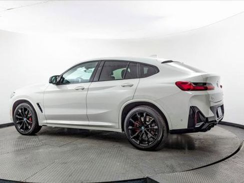 Used 2022 BMW X4 M40i image 6