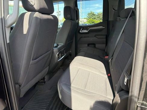 Used 2023 GMC Sierra 1500 Elevation w/ X31 Off-Road Package AWD/4WD image 17