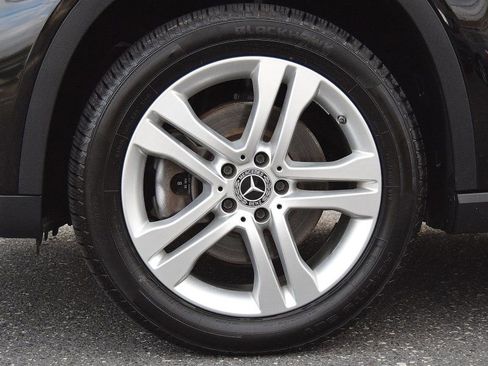 Used 2020 Mercedes-Benz GLA 250 4MATIC image 33