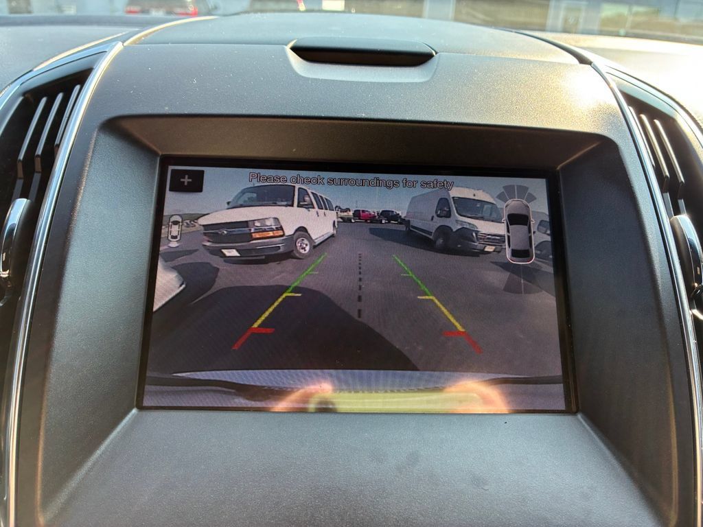 Used 2019 Ford Edge ST w/ Equipment Group 401A AWD/4WD image 13