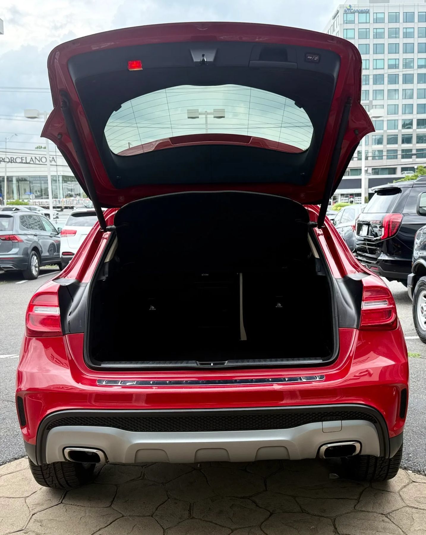 Used 2016 Mercedes-Benz GLA 250 4MATIC image 45