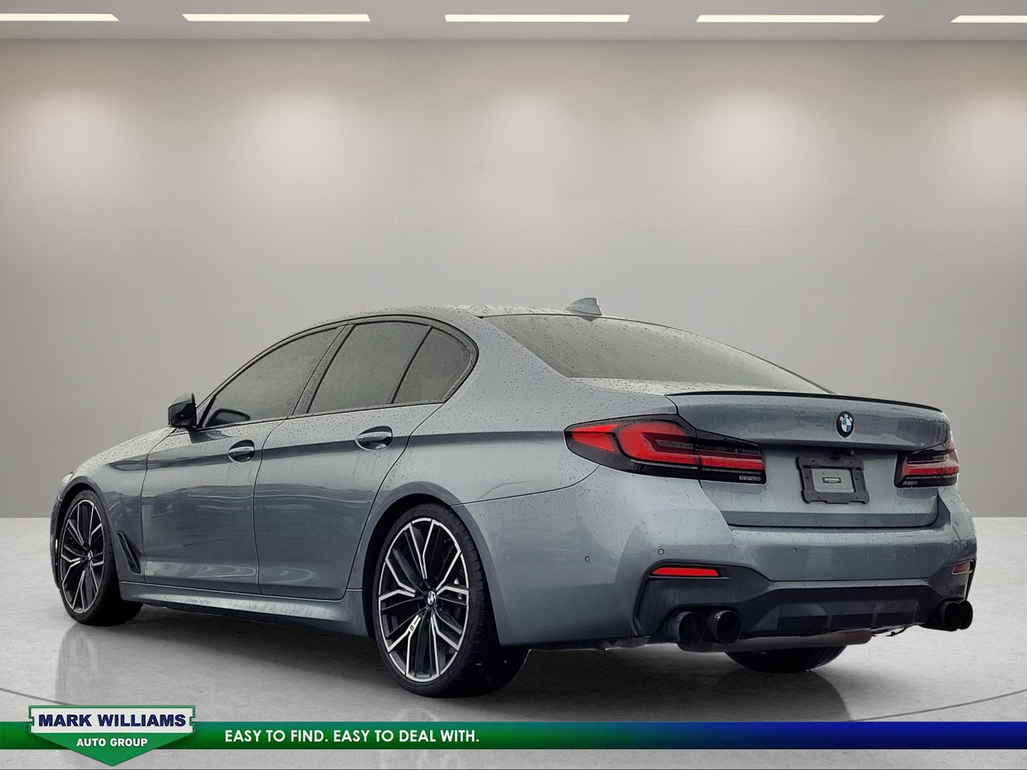 Used 2021 BMW M550i xDrive w/ Executive Package AWD/4WD image 6