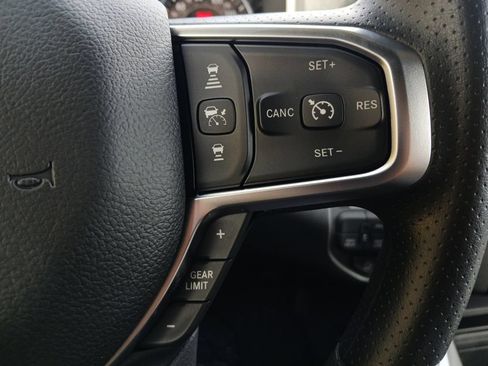 New 2026 RAM 1500 Express AWD/4WD image 25
