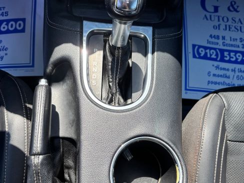 Used 2019 Ford Mustang GT Premium w/ Equipment Group 401A image 16