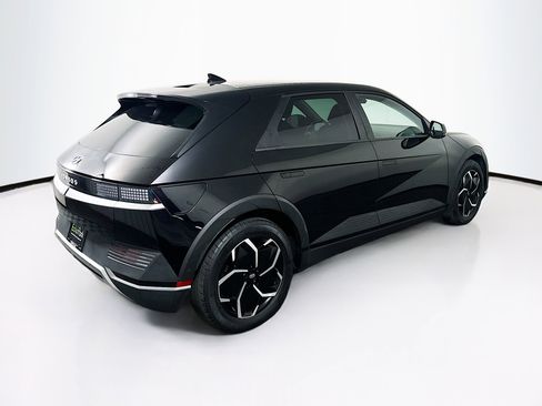 Used 2024 Hyundai Ioniq 5 SEL image 9