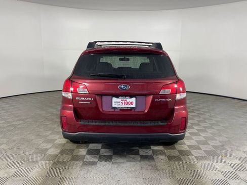 Used 2011 Subaru Outback 2.5i Premium image 24