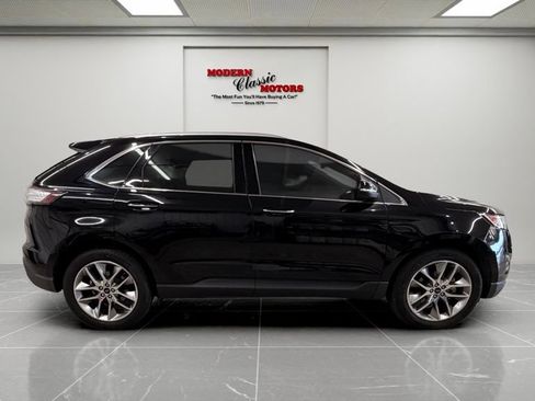 Used 2017 Ford Edge Titanium w/ Technology Package FWD image 8