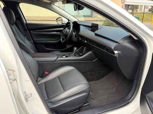 Used 2023 MAZDA MAZDA3 s image 8
