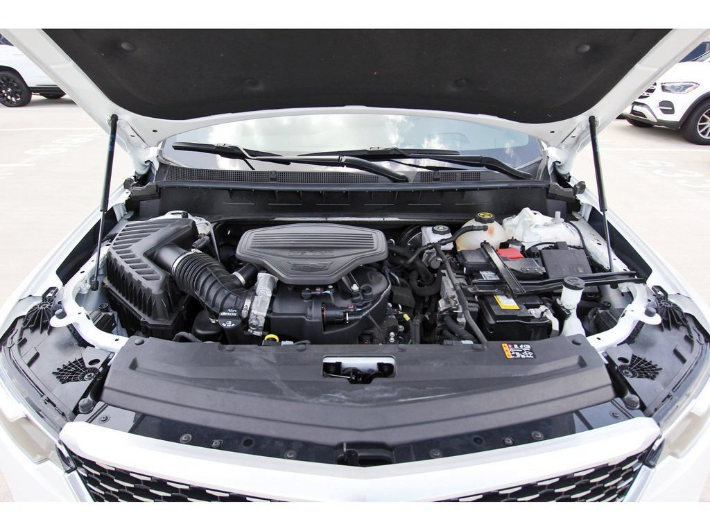 Certified 2023 Cadillac XT6 Premium Luxury w/ Technology Package FWD image 34