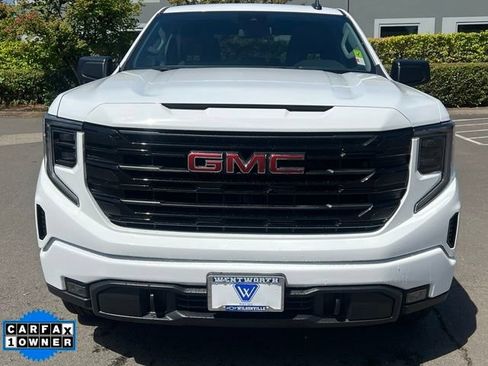 Used 2025 GMC Sierra 1500 Elevation AWD/4WD image 2
