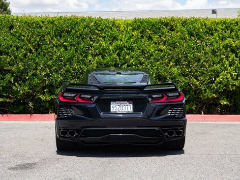 Used 2021 Chevrolet Corvette Stingray Preferred Cpe w/ Z51 Performance Package RWD image 8