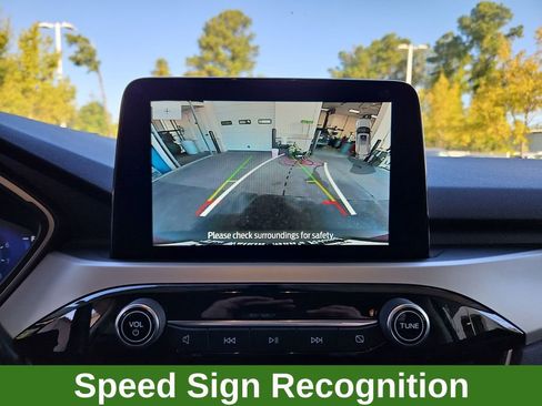 Used 2022 Ford Escape SEL w/ Technology Package image 19