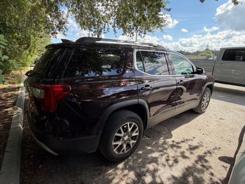 Used 2021 GMC Acadia SLT w/ LPO, Floor Liner Package FWD image 3