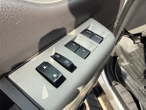 Used 2015 Ford F250 Lariat w/ Lariat Interior Package AWD/4WD image 21