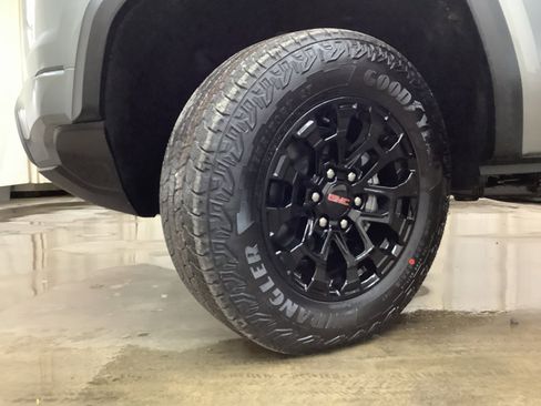 New 2026 GMC Canyon Elevation image 29