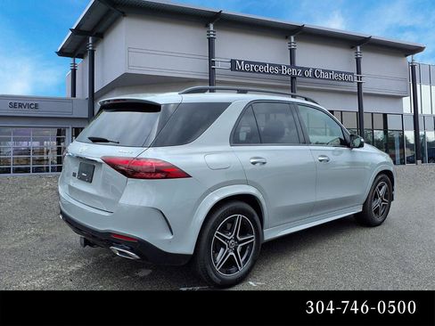 Used 2024 Mercedes-Benz GLE 450 4MATIC image 3