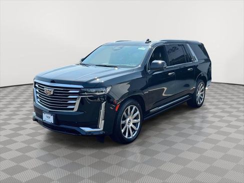 Used 2024 Cadillac Escalade ESV Premium Luxury Platinum image 3