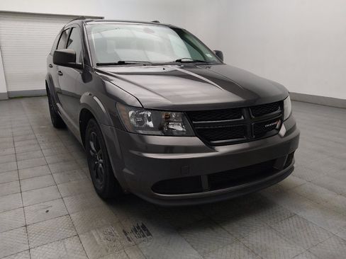 Used 2020 Dodge Journey SE w/ SE Popular Equipment Group FWD image 13
