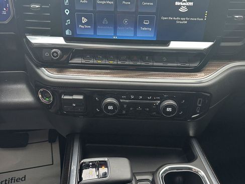 Used 2026 Chevrolet Silverado 1500 LT Trail Boss w/ LT Trail Boss Premium Package AWD/4WD image 32