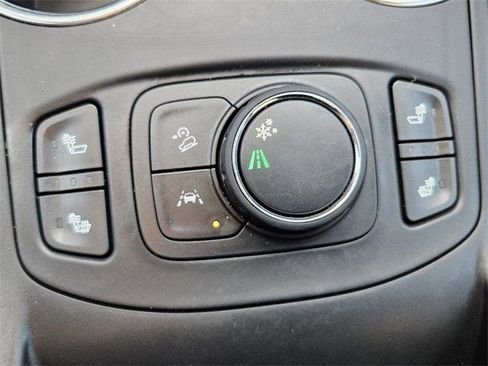 Certified 2024 GMC Terrain SLE w/ Driver Convenience Package image 18