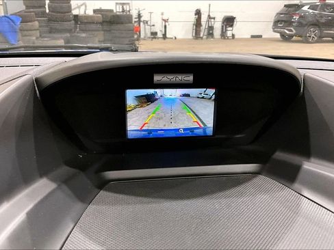 Used 2017 Ford Escape SE AWD/4WD image 21