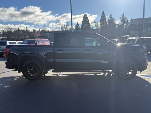 Used 2023 GMC Sierra 1500 Elevation w/ LPO, Elevation Black Package image 4