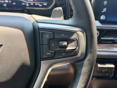Used 2024 Chevrolet Silverado 1500 LT Trail Boss w/ Convenience Package II AWD/4WD image 19