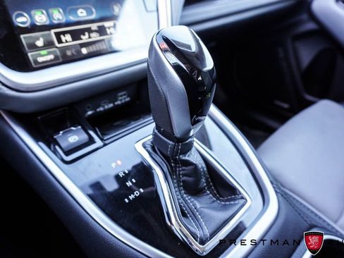 Used 2025 Subaru Outback Limited image 37
