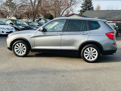 Used 2017 BMW X3 xDrive28i image 4
