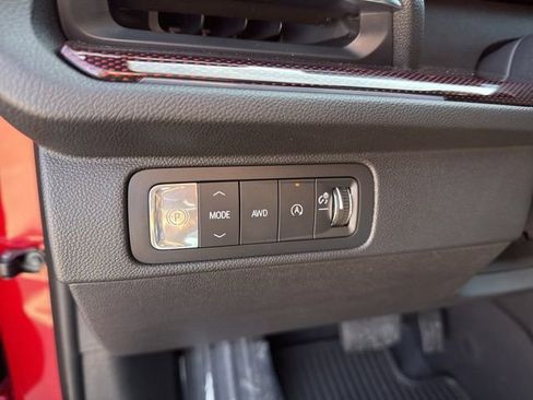 New 2026 Chevrolet Traverse Z71 w/ Driver Confidence Package image 24