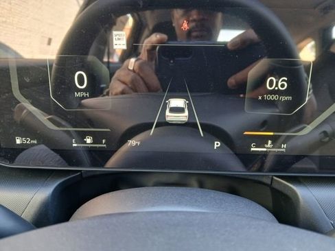 New 2025 Kia K4 EX image 23