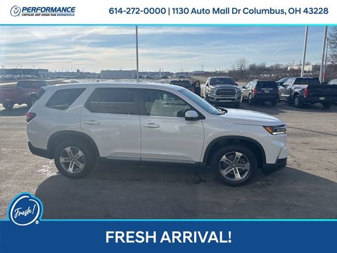 Used 2023 Honda Pilot EX-L image 3