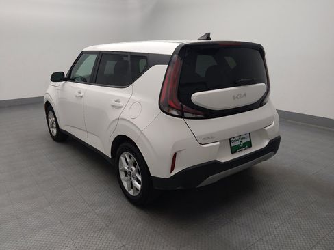 Used 2023 Kia Soul LX w/ Option Group 015 FWD image 6