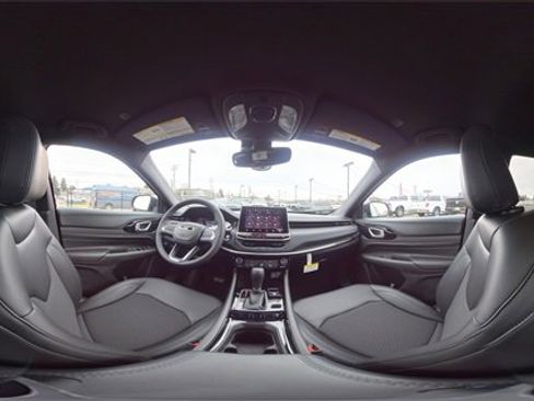 New 2025 Jeep Compass Latitude w/ Altitude Special Edition image 15