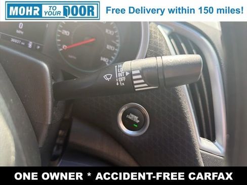 Used 2025 Chevrolet Malibu LT FWD image 17