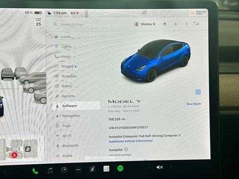 Used 2021 Tesla Model Y Long Range image 34
