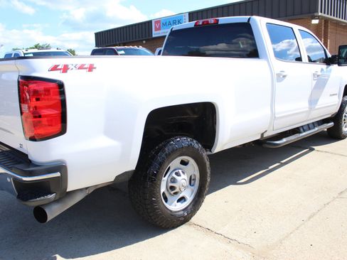 Used 2018 Chevrolet Silverado 2500 LT w/ LT Fleet Convenience Package image 6