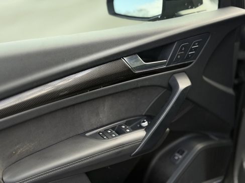 Used 2024 Audi SQ5 Premium Plus image 19