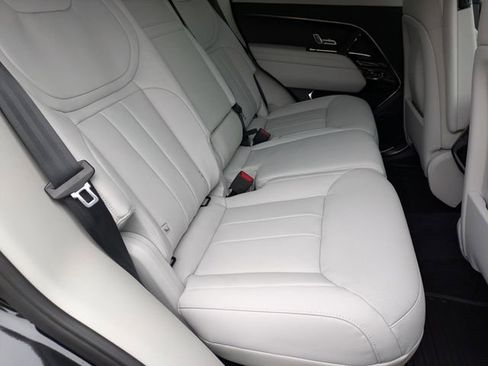 New 2026 Land Rover Range Rover Sport SE image 17