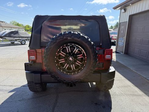 Used 2008 Jeep Wrangler X AWD/4WD image 30