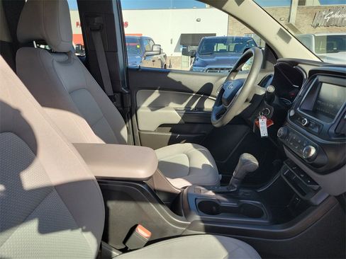 Used 2017 Chevrolet Colorado W/T w/ WT Convenience Package image 31