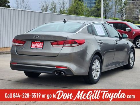 Used 2018 Kia Optima LX image 5
