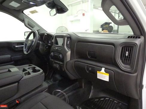 New 2026 Chevrolet Silverado 1500 W/T w/ WT Value Package image 26