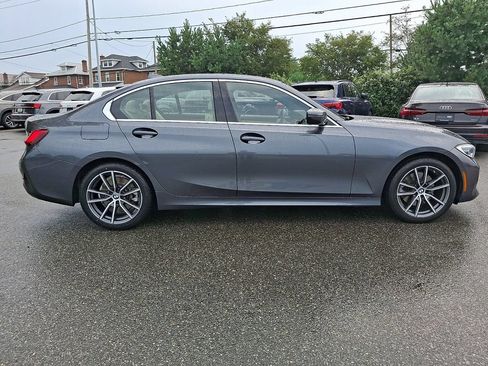 Used 2021 BMW 330i xDrive Sedan w/ Premium Package AWD/4WD image 10